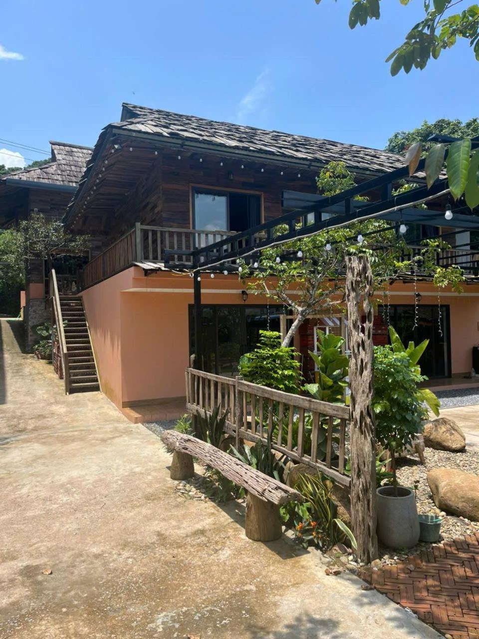 Tran Gia Homestay Nghia Lo Exteriör bild